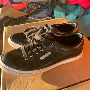 Ivanka trump black fashion sneaker 8.5 m